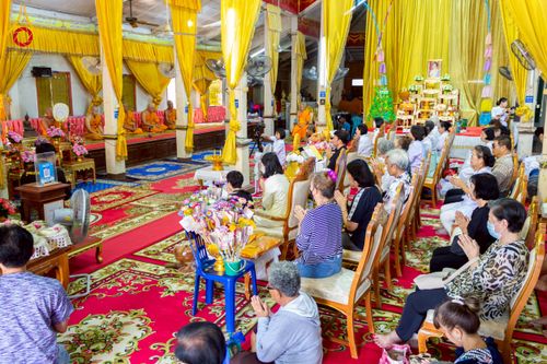 ภาพ No.274346:วันที่ 5 พฤศจิกายน พ.ศ. 2568 พิธีทอดกฐินสามัคคีทั่วไทย ณ วัดบันไดช้าง จ.พระนครศรีอยุธยา โดยคณะศิษยานุศิษย์ บูชาธรรม 81 ปี หลวงพ่อธัมมชโย