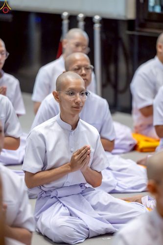 ภาพ No.229130:วันเสาร์ที่ 14 มิถุนายน พ.ศ. 2568 พิธีบรรพชา , พิธีถวายบาตร , พิธีอุปสมบท ในโครงการบรรพชาอุปสมบทหมู่ ผู้บริหารรุ่นที่ 15 และ อุดมศึกษา รุ่นที่ 52 ณ โบสถ์พระไตรปิฎก วัดพระธรรมกาย