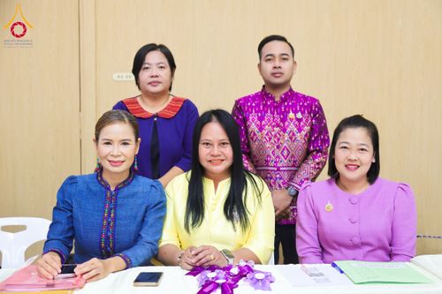 ภาพ No.196026:ผู้ว่าปทุมฯ เปิดงานวันครู ครั้งที่ 69 พ.ศ. 2568 จังหวัดปทุมธานี “เรียนดี มีความสุข : ครูไทยร่วมใจปฏิวัติการศึกษา เด็กฉลาดคิด ฉลาดทำ” ณ วัดพระธรรมกาย - รวมใจระลึกถึงพระคุณบูรพาจารย์ ยกย่องเชิดชูเกียรติผู้ประกอบวิชาชีพทางการศึกษาที่ประกอบคุณงามความดี 