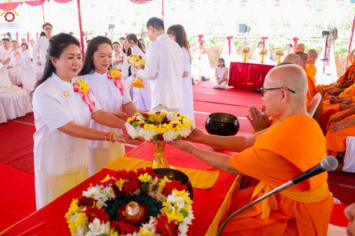 ภาพ No.104141:พิธีโปรยรัตนชาติ วางศิลาฤกษ์ สามเณรธรรมทายาทชาวอินโดนีเซียกว่า 1,000 รูป ณ มหาเจดีย์บุโรพุทโธ ประเทศอินโดนีเซีย ในวันที่ 21 ธันวาคม พ.ศ. 2566