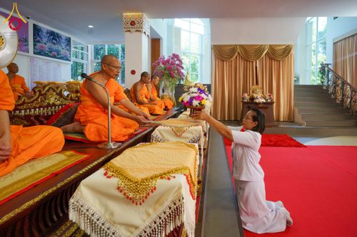 ภาพ No.171915:พิธีทอดกฐินสร้างพระเจดีย์ ประดิษสถานพระบรมสารีริกธาตุ ณ วัดกิ่วลม อ.ฮอด จ.เชียงใหม่ ในโครงการกฐินสามัคคีทั่วไทย 30,000 วัด บูชาธรรม 80 ปี หลวงพ่อธัมมชโย โดยคณะศิษยานุศิษย์วัดพระธรรมกาย วันที่ 26 ตุลาคม พ.ศ. 2567