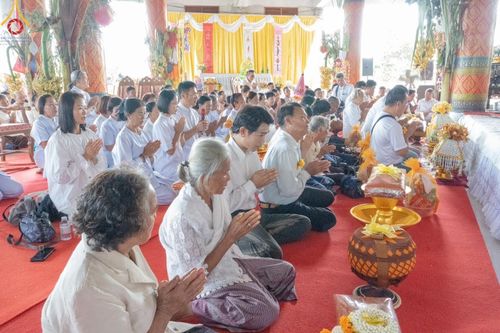 ภาพ No.163730:โครงการกฐินสามัคคีทั่วไทย 30,000 วัด บูชาธรรม 80 ปี หลวงพ่อธัมมชโย โดย คณะศิษยานุศิษย์วัดพระธรรมกาย ณ วัดเขาช่องชาด ต.อูบมุง อ.หนองวัวซอ จ.อุดรธานี วันที่ 19 ตุลาคม พ.ศ. 2567