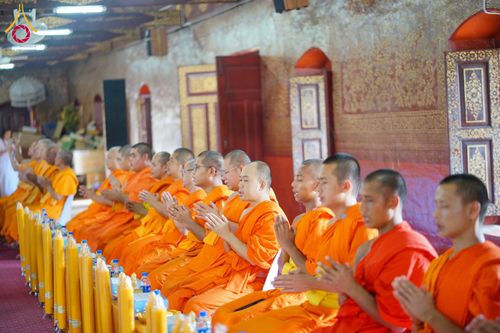 ภาพ No.144329:พิธีถวายเทียนพรรษา, พิธีสืบชะตาหลวง, พิธีถวายสังฆทาน และ พิธีถวายทุนการศึกษา บูชาธรรม ๘๐ ปี พระครูบาไชยบูลย์ ธัมมชโย วันจันทร์ที่ ๑๕ กรกฏาคม พ.ศ. ๒๕๖๗ ณ วัดราชฐานหลวงหัวข่วง เมืองเชียงตุง สาธารณรัฐแห่งสหภาพเมียนมาร์