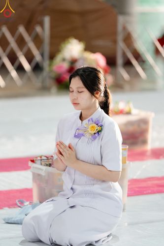 ภาพ No.145743:พิธีตักบาตรฉลองพระใหม่ รุ่นเข้าพรรษา ณ วิหารคด วัดพระธรรมกาย วันเสาร์ที่ 20 กรกฎาคม พ.ศ. 2567