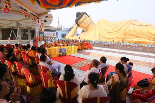 ภาพ No.179702:พิธีทอดกฐินสมทบ ณ วัดพุทธนานาชาติผาสุก (Buddha International Welfare Mission) เมืองพุทธคยา ประเทศอินเดีย วันที่ 10 พฤศจิกายน พ.ศ. 2567