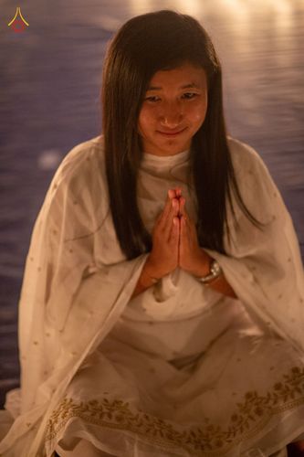 ภาพ No.76536:คณะสงฆ์และสามเณรบังกลาเทศ ปฎิบัติธรรมและจุดโคมประทีปถวายเป็นพุทธบูชา วันที่ 17 กุมภาพันธ์ พ.ศ. 2566