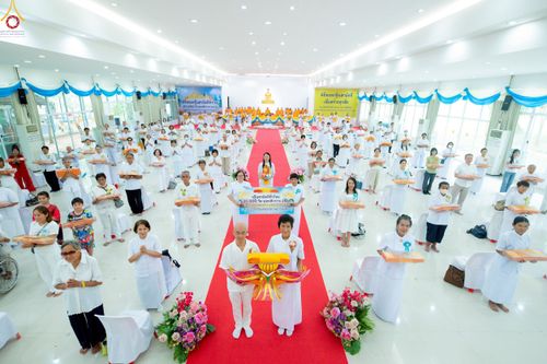 ภาพ No.260181:วันอาทิตย์ที่ 19 ตุลาคม พ.ศ. 2568 พิธีทอดกฐินสามัคคี  ณ ศูนย์ปฏิบัติธรรมและศูนย์อบรมเยาวชนเพชรบุรี  ต.ท่าแลง อ.ท่ายาง จ.เพชรบุรี