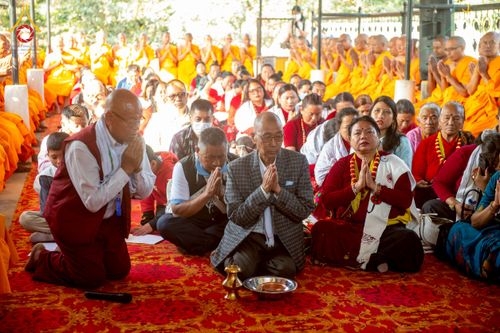 ภาพ No.212882:วันที่ 14 - 15 มีนาคม พ.ศ. 2568 คณะสงฆ์และสามเณรเดินธรรมยาตรา ในโครงการบวชสามเณรเนปาล 500 รูป ไปยังสถานที่รอบมายาเทวีและลุมพินีเกรด ณ ลุมพินี ประเทศเนปาล