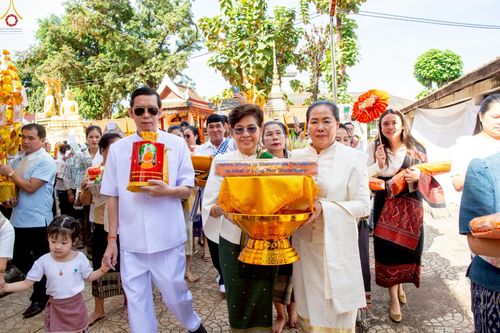 ภาพ No.271725:วันอาทิตย์ที่ 26 ตุลาคม พ.ศ. 2568 กฐินสมทบวัดต่างประเทศ โดยคณะศิษยานุศิษย์ บูชาธรรม 81 ปี  หลวงพ่อธัมมชโย ณ วัดสีอัมพอน นครเวียงจันทน์ สปป.ลาว