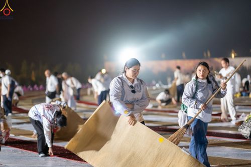 ภาพ No.119657:V.19 แกล้วกล้า การเตรียมงาน เก็บงาน การรับบุญของเจ้าหน้าที่หน่วยงานต่างๆ เพื่อโครงการธรรมยาตรา กตัญญูบูชามหาปูชนียาจารย์ พระมงคลเทพมุนี (สด จนฺทสโร) พระผู้ปราบมาร อนุสรณ์สถาน 7 แห่ง ปีที่ 12 ระหว่างวันที่ 2 - 31 มกราคม พ.ศ.2567