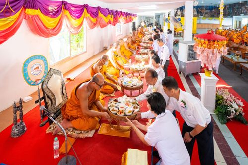 ภาพ No.114413:พิธีทอดผ้าป่าทำนุบำรุงศาสนสถาน ณ วัดโบสถ์บน ต.บางคูเวียง อ.บางกรวย จ.นนทบุรี วันที่ 18 มกราคม พ.ศ. 2567