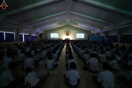 ภาพ No.102861:วันรวมพลังเด็กดี V-Star ผู้นำฟื้นฟูศีลธรรมโลก จังหวัดระยอง ณ ศูนย์ปฏิบัติธรรมจังหวัดระยอง (บ้านช่องลม) ต.บางบุตร อ.บ้านค่าย จ.ระยอง วันที่ 17 ธันวาคม พ.ศ. 2566