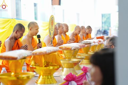 ภาพ No.97793:พิธีทอดกฐินสามัคคีทั่วไทย 5,000 วัด ณ วัดโนนสวรรค์ จ.เพชรบูรณ์ วันที่ 19 พฤศจิกายน พ.ศ. 2566