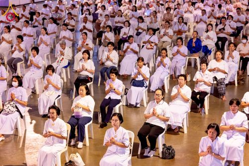 ภาพ No.217384:วันเสาร์ที่ 12 เมษายน พ.ศ. 2568 พิธีฉลองชัยชิตังเม สวดธัมมจักกัปวัตนสูตร ครบ 7,277,818,181 จบ ณ วัดพระธรรมกาย จังหวัดปทุมธานี