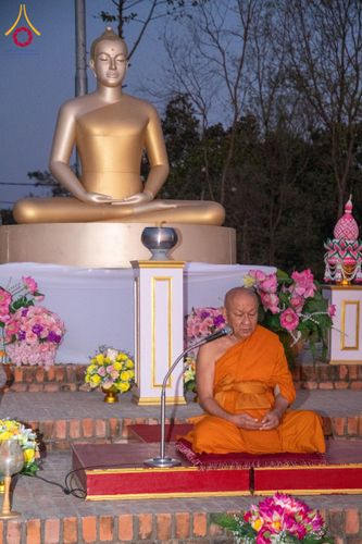 ภาพ No.130602:พิธีจุดโคมประทีปถวายเป็นพุทธบูชา ในโครงการบรรพชา 1,250 รูป ณ มหาวิหารมายาเทวี แดนประสูติ สวนลุมพินี ประเทศเนปาล วันที่ 9 มีนาคม พ.ศ. 2567