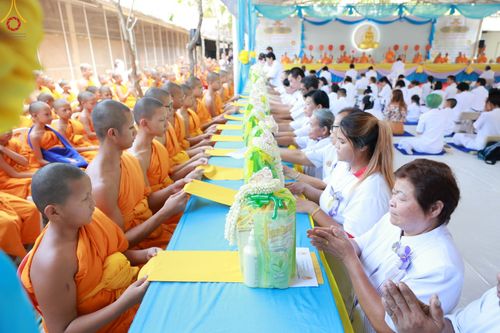 ภาพ No.91897:พิธีทอดกฐินสามัคคีทั่วไทย สร้างกำแพงแก้ว ดูแลสามเณรน้อยเตรียมบาลีนาคหลวงประโยค 9 ณ ศูนย์เบญจธรรม เขตดอนเมือง จ.กรุงเทพมหานคร วันศุกร์ที่ 3 พฤศจิกายน พ.ศ.2566