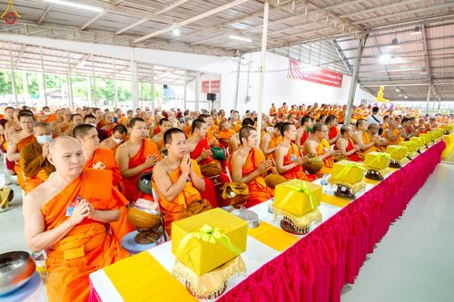 ภาพ No.228121:วันอาทิตย์ที่ 8 มิถุนายน พ.ศ. 2568 พิธีตักบาตรพระ 500 รูป ปีที่ 10 ณ ธุดงคสถานล้านนา อำเภอสันทราย จังหวัดเชียงใหม่