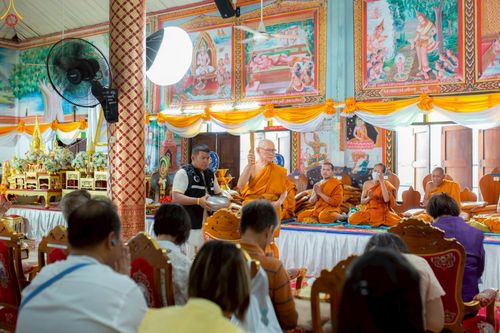 ภาพ No.271775:วันที่ 1 พฤศจิกายน พ.ศ. 2568 พิธีทอดกฐินสามัคคีทั่วไทย ณ วัดลาดทราย อ.วังน้อย จ.พระนครศรีอยุธยา โดยคณะศิษยานุศิษย์ บูชาธรรม 81 ปี หลวงพ่อธัมมชโย