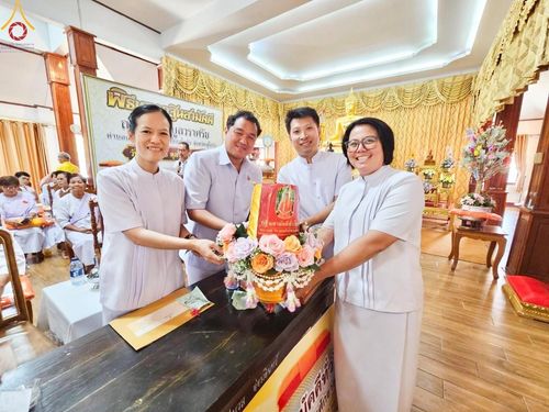 ภาพ No.169693:พิธีทอดกฐิน ณ วัดตระพังทอง ตำบลเมืองเก่า อำเภอเมือง จังหวัดสุโขทัย (มีอายุเก่าแก่ 741ปี) ในโครงการกฐินสามัคคีทั่วไทย 30,000 วัด บูชาธรรม 80 ปี หลวงพ่อธัมมชโย โดยคณะศิษยานุศิษย์วัดพระธรรมกาย วันที่ 26 ตุลาคม พ.ศ. 2567