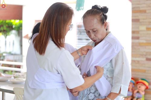 ภาพ No.247550:วันที่ 19-21 กันยายน พ.ศ. 2568 โครงการบวชอุบาสกแก้ว อุบาสิกาแก้ว ตัวแทนทอดกฐิน 30,000 วัด รุ่นที่ 2 ณ ศูนย์กัลยาณมิตรบางพลี สมุทรปราการ