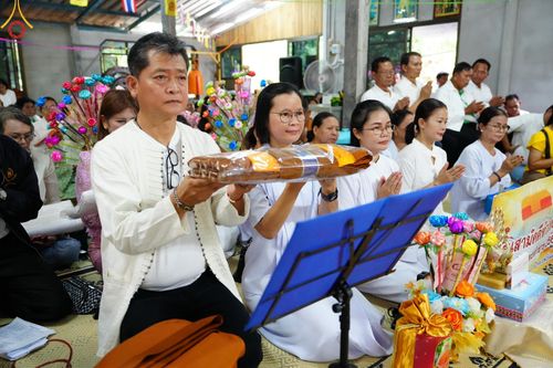 ภาพ No.170150:พิธีทอดกฐิน ณ วัดถ้ำสะแกทอง อ.หนองวัวซอ จ.อุดรธานี ในโครงการกฐินสามัคคีทั่วไทย 30,000 วัด บูชาธรรม 80 ปี หลวงพ่อธัมมชโย โดยคณะศิษยานุศิษย์วัดพระธรรมกาย วันที่ 27 ตุลาคม พ.ศ. 2567