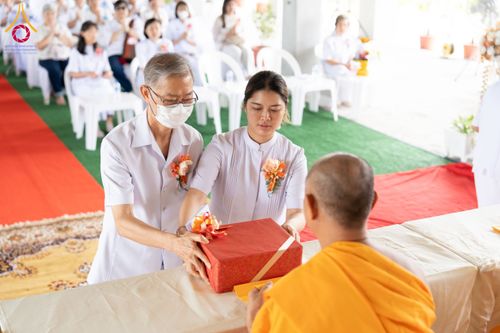 ภาพ No.157196:พิธีทอดผ้าป่าติดตั้งอิฐมวลเบาและฝ้าเพดาน ณ ศูนย์ปฏิบัติธรรมน้ำใสใจสว่าง บางกอกน้อย กรุงเทพมหานคร วันเสาร์ที่ 14 กันยายน พ.ศ. 2567