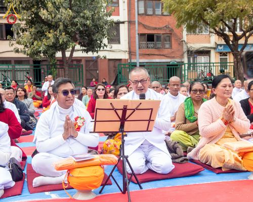 ภาพ No.209750:วันที่ 28 กุมภาพันธ์ พ.ศ.2568 พิธีเปิดโครงการบวชสามเณร พิธีถวายไทยธรรม พิธีขอขมามอบผ้าไตร  ณ เมืองปาตัน ประเทศเนปาล