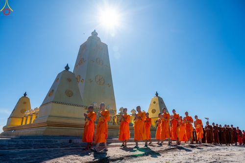 ภาพ No.91935:5 งานมหัคคตกุศล ณ วัดสิริวิเวก แขวงจำปาสัก สปป. ลาว วันที่ 1 พฤศจิกายน พ. ศ. 2566