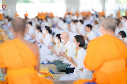 ภาพ No.115523:พิธีเจริญพระพุทธมนต์ และถวายภัตตาหาร ในวาระครบ 115 ปี วันคล้ายวันเกิด คุณยายอาจารย์ มหารัตนอุบาสิกาจันทน์ ขนนกยูง (ผู้ให้กำเนิดวัดพระธรรมกาย) วันศุกร์ที่ 19 มกราคม พ.ศ. 2567 ณ หอฉันคุณยายอาจารย์ วัดพระธรรมกาย