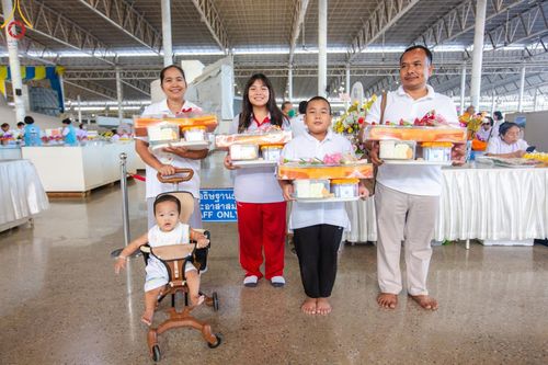 ภาพ No.151143:พิธีบูชาข้าวพระ ในวันอาทิตย์ต้นเดือน วันที่ 1 กันยายน พ.ศ. 2567 ณ สภาธรรมกายสากล วัดพระธรรมกาย