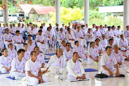 ภาพ No.153869:โครงการอบรมอุบาสก อุบาสิกาแก้ว รุ่นที่ 1 ผู้แทนทอดกฐินสามัคคี 30,000 วัดทั่วไทย ระหว่างวันที่ 6-8 กันยายน พ.ศ. 2567 ณ ศูนย์ปฏิบัติธรรมหนองบัวลำภู