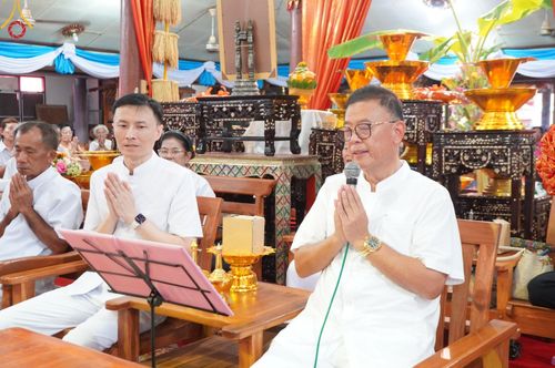 ภาพ No.163635:โครงการกฐินสามัคคีทั่วไทย 30,000 วัด บูชาธรรม 80 ปี หลวงพ่อธัมมชโย โดย คณะศิษยานุศิษย์วัดพระธรรมกาย ณ วัดปิ่นแก้ว จ.พระนครศรีอยธยา วันที่ 20 ตุลาคม พ.ศ. 2567