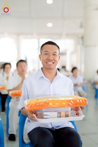 ภาพ No.253513:วันอังคารที่ 7 ตุลาคม พ.ศ.2568 (วันพระ ขึ้น 15 ค่ำ เดือน 11) พิธีบุพเปตพลี ครั้งที่ 171 ร่วมอุทิศบุญแด่หมู่ญาติที่ล่วงลับไปแล้ว และสืบทอดอายุพระพุทธศาสนา ณ หอฉันคุณยายอาจารย์ฯ วัดพระธรรมกาย