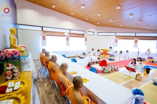 ภาพ No.274465:วันอาทิตย์ที่ 2 พฤศจิกายน พ.ศ. 2568 พิธีทอดกฐินสามัคคี วัดพระธรรมกายไอซ์แลนด์ ประเทศไอซ์เเลนด์