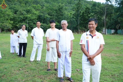 ภาพ No.155826:โครงการ อุบาสกแก้ว อุบาสิกาแก้ว รุ่นที่ 3 ตัวแทนทอดกฐินสามัคคีทั่วไทย 30,000 วัด ระหว่างวันที่ 20-22 กันยายน พ.ศ. 2567 ณ ศูนย์ปฏิบัติธรรมและศูนย์อบรมเยาวชนเพชรบุรี ตำบลท่าแลง อำเภอท่ายาง จังหวัดเพชรบุรี