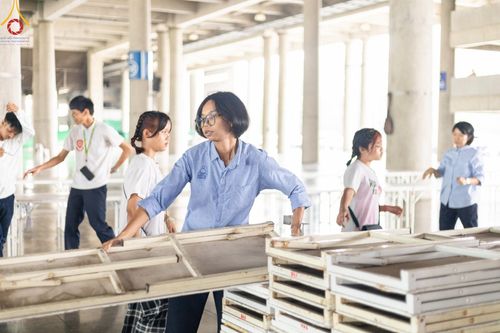 ภาพ No.60502:V.38 ทุ่มพลังเพื่อพ่อครบ 80 ปี ภาพการเตรียมงานของหน่วยงานต่างๆ เพื่อพิธีฉลองอายุวัฒนมงคล 80 ปี หลวงพ่อธัมมชโย และรับถวายมหาสังฆทาน 10,000 กว่าวัดทั่วประเทศ ในวันคุ้มครองโลก วันจันทร์ที่ 22 เมษายน พ.ศ. 2567