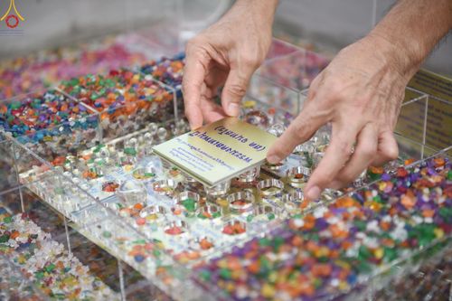 ภาพ No.90932:พิธีวางแผ่นพื้นคอนกรีต บรรจุดวงแก้ว และปฐมรัตนปฐวี ในบ่อมงคลมหาสมบัติ เพื่อสถาปนาอาคาร 80 ปี หลวงพ่อธัมมชโย วันอาทิตย์ที่ 15 ตุลาคม พ.ศ. 2566 ณ ศูนย์ปฎิบัติธรรมวิหารแดง จ.สระบุรี