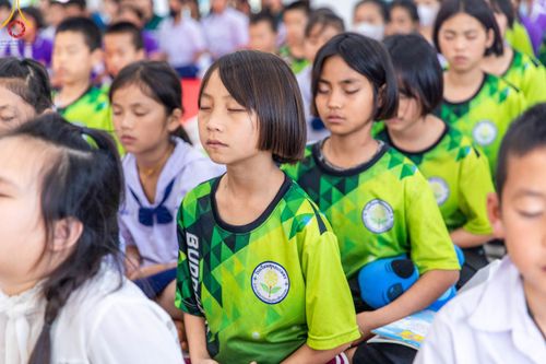 ภาพ No.104745:วันรวมพลังเด็กดี V-star ผู้นำฟื้นฟูศีลธรรมโลก จังหวัดแม่ฮ่องสอน วันพฤหัสบดีที่ 30 พฤศจิกายน พ.ศ. 2566 ณ ศูนย์ปฏิบัติธรรมขุนยวม อ.ขุนยวม จ.แม่ฮ่องสอน