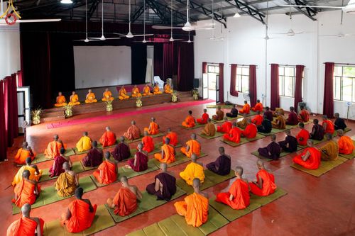 ภาพ No.139839:PhotoStory มหาศรัทธา ธรรมยาตราศรีลังกา EP.2 พิธีเปิดโครงการสยาม-ลังกา ธรรมยาตรา ฉลองเทศกาลวิสาขบูชาแห่งชาติ ศรีลังกา บูชาธรรม 80 ปีหลวงพ่อธัมมชโย เมื่อวันที่ 17 พฤษภาคม พ.ศ. 2567