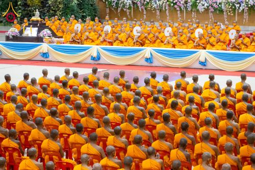 ภาพ No.120762:องค์กรปกครองส่วนท้องถิ่นปทุมฯ ร่วมคณะสงฆ์ ภาครัฐ ภาคเอกชน คณะศิษย์วัดพระธรรมกาย รวมใจพสกนิกรบำเพ็ญกุศลอุทิศถวายสมเด็จพระบูรพมหากษัตริยาธิราช พร้อมด้วยบูรพาจารย์ ผู้มีอุปการคุณต่อพระพุทธศาสนา และแผ่นดิน