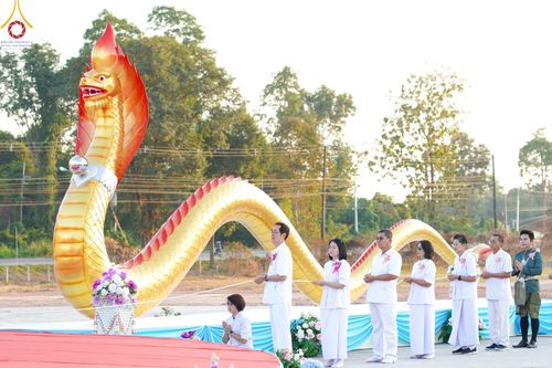 ภาพ No.174500:พิธีประดิษฐานดวงแก้วบรมเศรษฐี นาคีพ่นสมบัติใหญ่ ลานเอนกประสงค์พญานาค 4 ตระกูล วันที่ 15 พฤศจิกายน พ.ศ. 2567 ณ พุทธอุทยานนานาชาติ จ.หนองคาย