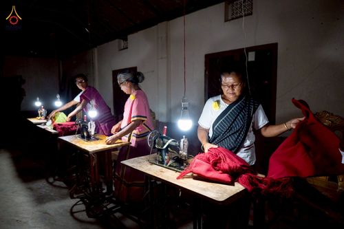 ภาพ No.257487:วันที่ 17 ตุลาคม พ.ศ. 2568 พิธีทอดกฐินสมทบวัดกัลยาณมิตรต่างประเทศ  บูชาธรรม 81 ปี หลวงพ่อธัมมชโย ณ ศูนย์ปฏิบัติธรรมไมตรีปูร์ เมืองคาร์การชารี ประเทศบังกลาเทศ 