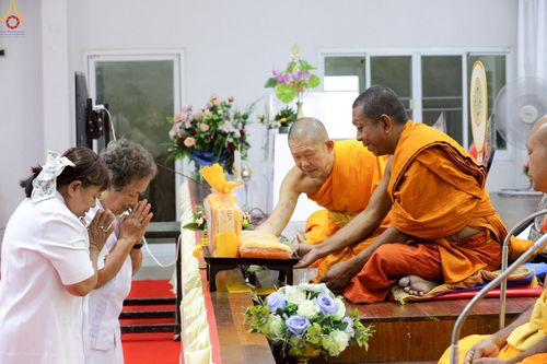 ภาพ No.248204:วันที่ 26-28 กันยายน พ.ศ. 2568 โครงการอบรมอุบาสกแก้ว อุบาสิกาแก้ว รุ่นที่ 3 ผู้แทนทอดกฐินสามัคคีทั่วไทย 30,000 วัด บูชาธรรม 81 ปี หลวงพ่อธัมมชโย ณ ธุดงคสถานสุราษฎร์ธานี