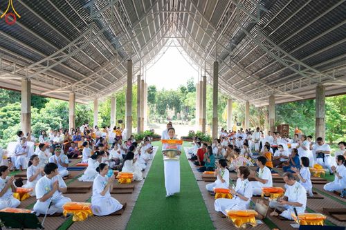 พิธีทอดผ้าป่า เพื่อสมทบทุนสร้างมหาวิหาร วันเสาร์ ที่ 22 มิถุนายน พ.ศ. 2567 ณ ศูนย์ปฏิบัติธรรมแก้วภูเรือ อ.ภูเรือ จ.เลย