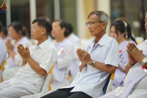 ภาพ No.153708:โครธการอุบาสกแก้ว อุบาสิกาแก้ว รุ่นที่ 1 ตัวแทนทอดกฐินสามัคคีทั่วไทย 30,000 วัด บูชาธรรม 80 ปี หลวงพ่อธัมมชโย ระหว่างวันที่ 6-8 กันยายน พ.ศ. 2567 ณ ศูนย์การศึกษาเขาแก้วเสด็จ จ.ปราจีนบุรี