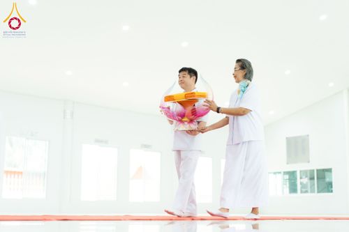 ภาพ No.238531:วันอาทิตย์ที่ 17 สิงหาคม พ.ศ. 2568 พิธีทอดผ้าป่าบำรุงศูนย์อบรมเยาวชนนครปฐม ครบรอบ 14 ปี และพิธีปลูกต้นไม้รอบสระเศรษฐี ณ ศูนย์อบรมเยาวชนนครปฐม