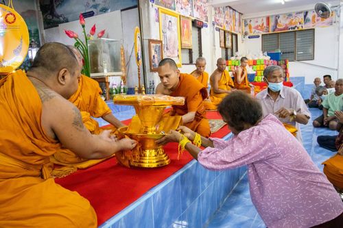 ภาพ No.92972:พิธีทอดกฐินสามัคคีทั่วไทย 5,000 วัด โดยคณะศิษยานุศิษย์วัดพระธรรมกาย น้อมบูชาธรรม 79 ปี หลวงพ่อธัมมชโย ณ วัดทรงศิรินาวาส จ.บุรีรัมย์ วันที่ 8 พฤศจิกายน พ.ศ.2566