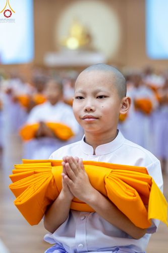 ภาพ No.215752:วันเสาร์ที่ 5 เมษายน พ.ศ. 2568 พิธีขอบรรพชา พิธีขอสรณคมน์และศีล  พิธีขอนิสสัย พิธีถวายบาตร ในโครงการบรรพชาสามเณรฟื้นฟูพระพุทธศาสนาทั่วไทย , โครงการหน่อแก้วเปรียญธรรม รุ่นที่ 13 ,  โครงการสามเณรยุวธรรมทายาท รุ่นที่ 33 , โครงการสามเณรมัชฌิมธรรมทายาท รุ่นที