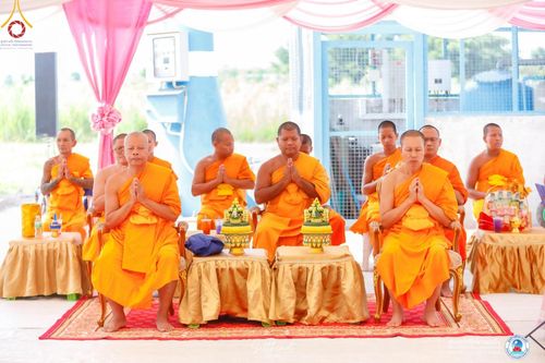 ภาพ No.161041:พิธีถวายมหาสังฆทาน 31 วัด , พิธีบุพเปตพลี , พิธีไถ่ชีวิตโค และ ปล่อยพันธ์ุปลาจำนวน 50,000 ชีวิต ณ ศูนย์การศึกษาจอมบึง ต.รางบัว อ.จอมบึง จ.ราชบุรี วันที่ 28 กันยายน พ.ศ. 2567