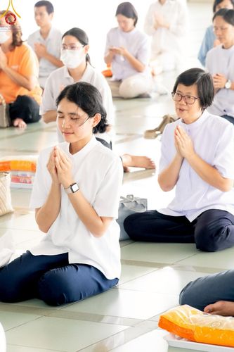 ภาพ No.213467:วันเสาร์ที่ 29 มีนาคม พ.ศ. 2568 พิธีถวายภัตตาหารเมนูสวรรค์ "เพื่อการบรรลุธรรม" ณ หอฉันคุณยายอาจารย์ฯ วัดพระธรรมกาย